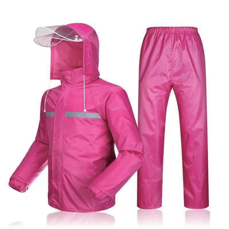 Culaith Uiscedhíonach PVC Raincoat Do Dhaoine Fásta